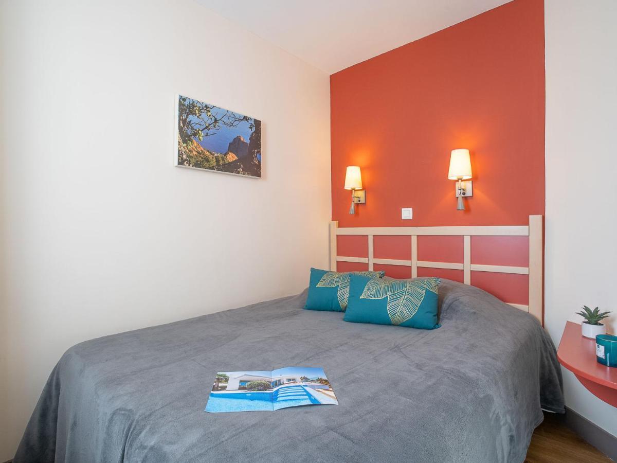 Apartment Village Cap Esterel - L'Esquinade-32 By Interhome Сен-Рафаэль Экстерьер фото