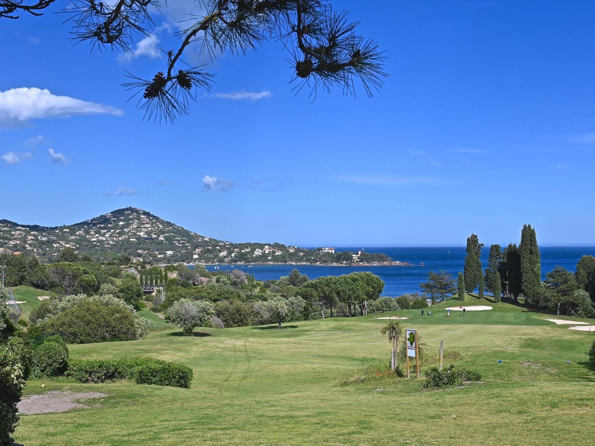 Apartment Village Cap Esterel - L'Esquinade-32 By Interhome Сен-Рафаэль Экстерьер фото